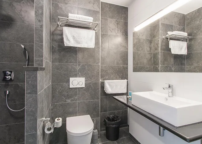 מלון Bastion Waalre