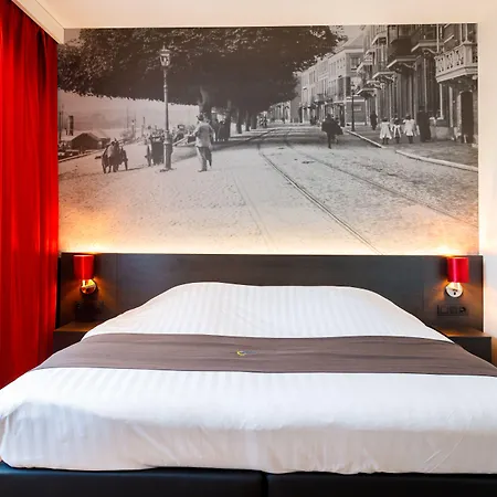 Bastion Waalre Hotell 4*