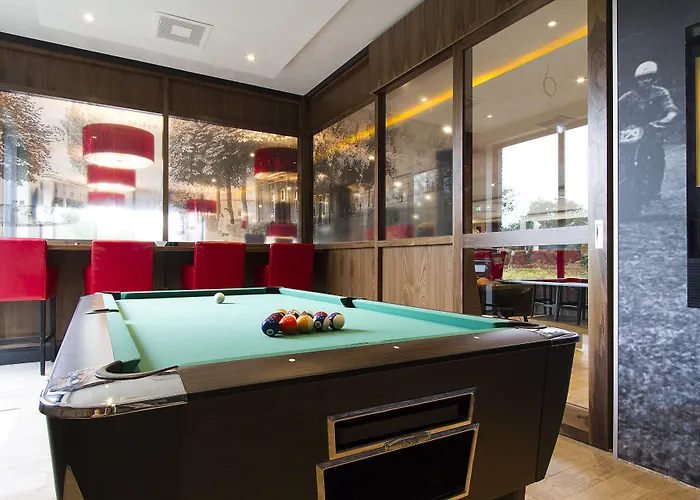 Bastion Waalre Hotel 4*