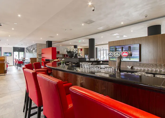 Bastion Waalre Hotel 4*