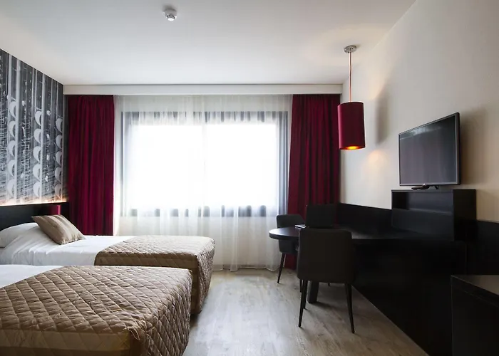 Bastion Waalre Hotel 4*