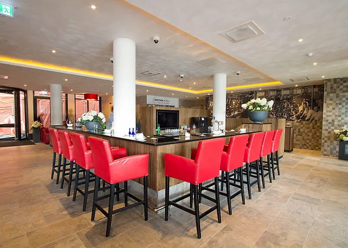 Отель Bastion Waalre